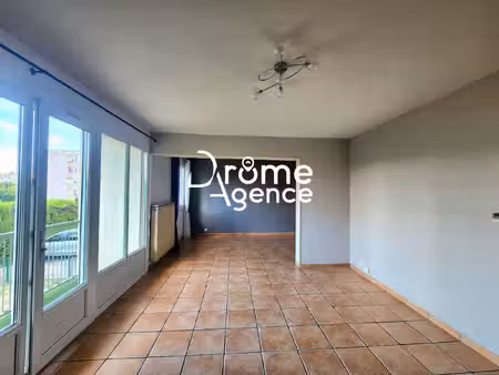 location appartement 5 pièces 84m² guilherand granges 07500