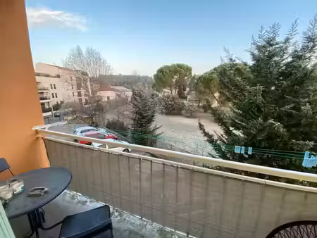 location appartement 2 pièces 50 m² à aix-en-provence (13100)