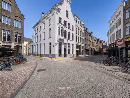 commercieel te koop in brugge met 5 slaapkamers