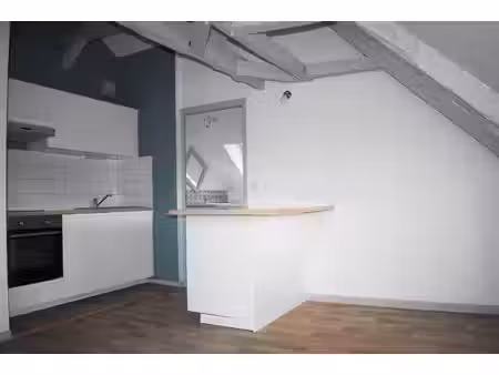 location appartement 1 pièce 24m²