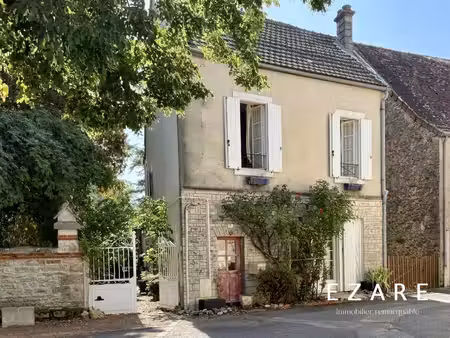 charmante maison de village avec jardin