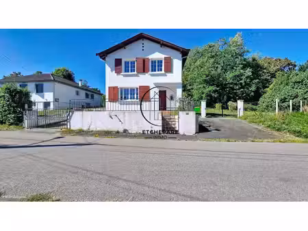 maison 3 chambres proche de mauléon-licharre