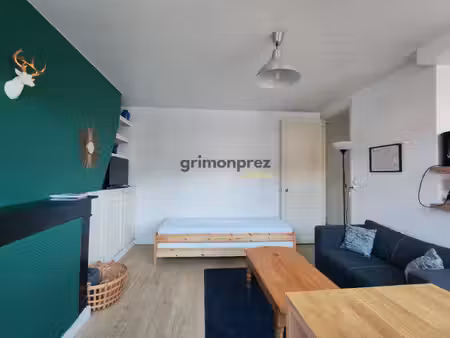 appartement t2 - 2 pieces - 40m2 - vendu meuble - lille moul