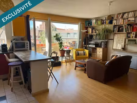 bel appartement t3 de 64m² aux pieds du métro gambetta !!
