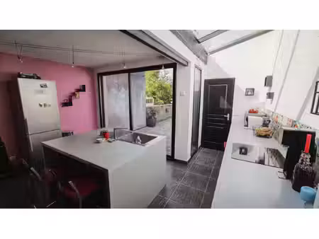 maison semi inviduelle rénovée 3 chambres jardin / n°7117