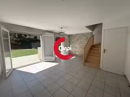 location maison 4 pièces 85.42 m² à pont-evêque (38780)  1 150 €