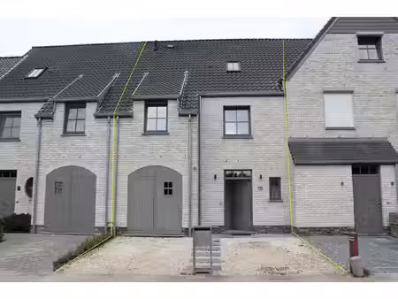 huis te koop in wielsbeke met 4 slaapkamers