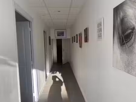 location locaux professionnels 1 pièce 26 m² à barbizon (77630)  850 €