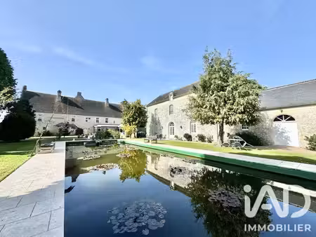 manoir à le manoir (14400)