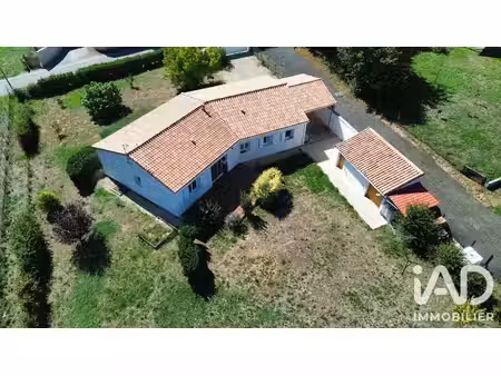 pavillon à chauvigny (86300)