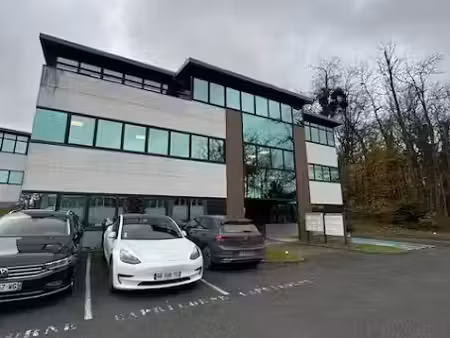 location locaux professionnels 0 pièces 64 m² à limonest (69760)  1 085 €