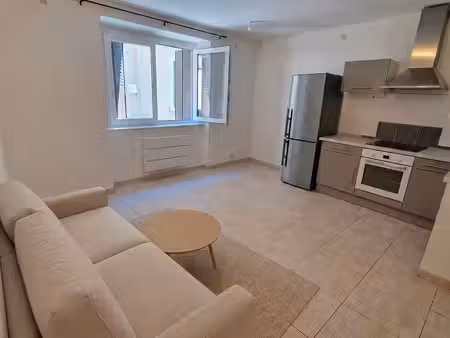 appartement à le thor (84250)