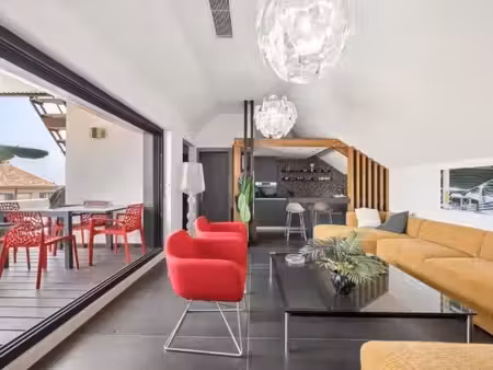 plus qu’un appartement  ce loft conçu par un architecte offre les volumes généreux ...