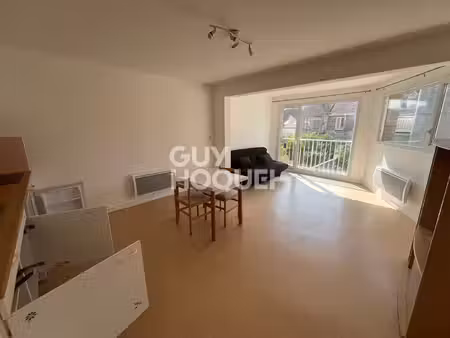 location appartement 2 pièces 46m²