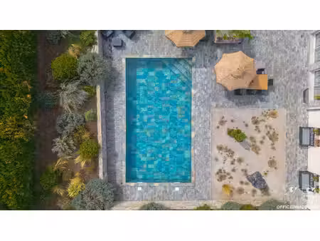 bonnay - élégante maison familiale avec piscine et jardin