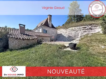 charmante maison avec des dépendances et grand terrain
