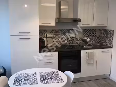 beau t2 meublé à mouleydier