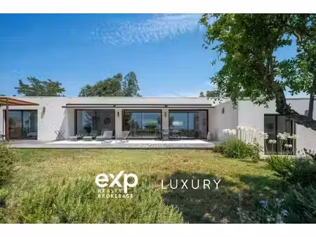 aix-en-provence  domaine sécurisé – villa plain-pied 250 m²