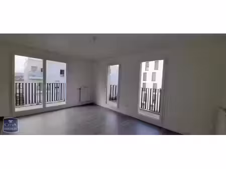 location appartement 3 pièces 62m² cergy 95800