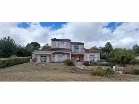 vente maison 6 pièces 173 m² à la roche-blanche (63670)  490 000 €