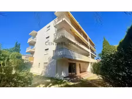 appartement de luxe de 86 m2 en vente antibes  france
