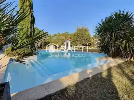 vente villa 6 pièces 165 m² à saint-jean-d'illac (33127)  620 000 €