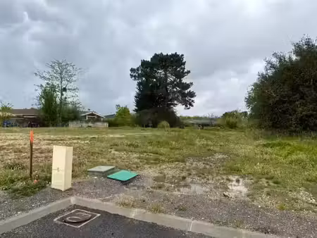 vente terrain 610 m² cestas (33610)