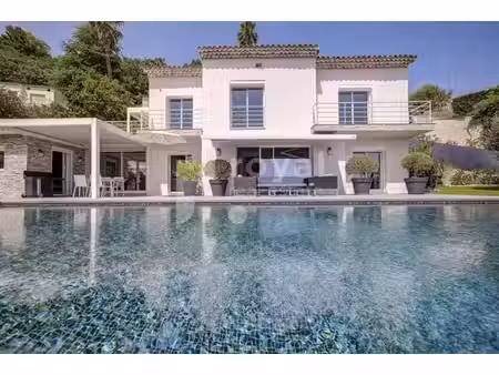 villa de luxe de 7 pièces en location cannes  provence-alpes-côte d'azur