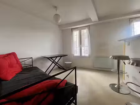 clermont-ferrand - appartement f2 meublé à louer proche du c