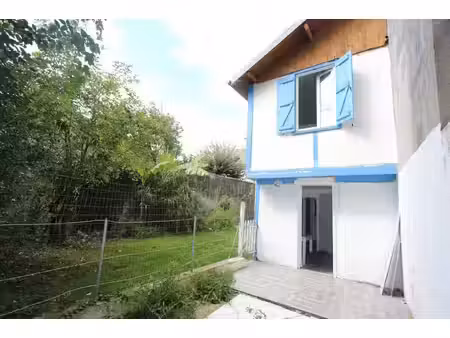 tarbes centre  appartement en duplex avec jardin privé