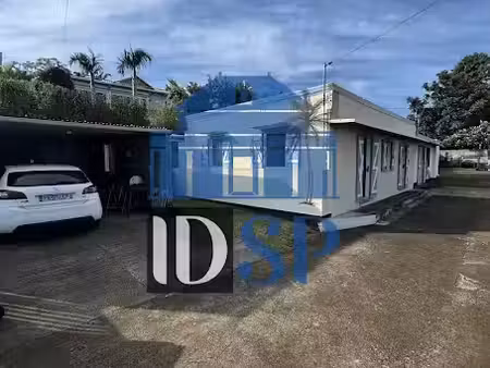 vente maison 5 pièces 80 m² à la saline (97422)  367 500 €