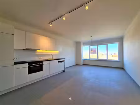 appartement te huur in sint-niklaas met 2 slaapkamers