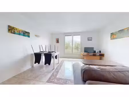 location appartement 4 pièces  78.28m²  éragny