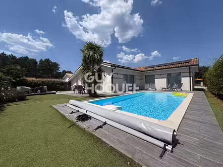 maison contemporaine 4 chambres avec piscine