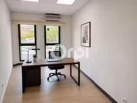 vente locaux professionnels 12 m² à mandelieu-la-napoule (06210)  67 000 €