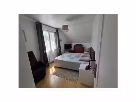 charmante maison familiale avec jardin et terrasse