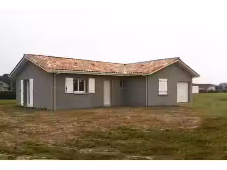 vente maison 5 pièces 105 m² landiras (33720)
