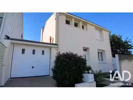 maison à la roche-sur-yon (85000)