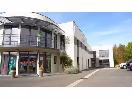 location bureaux 291m² à 637m²