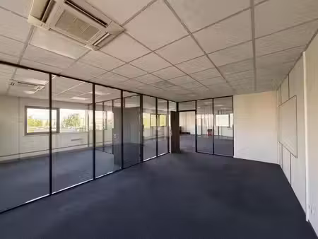 location bureaux villebon-sur-yvette 91140 131m² à 626m²