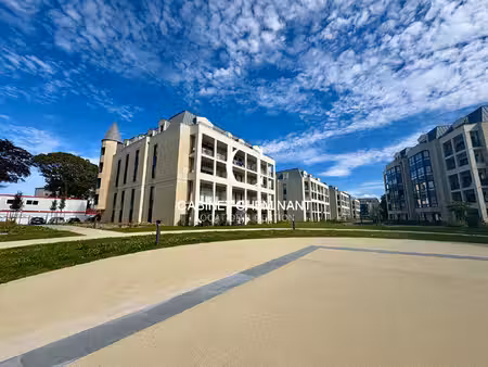 à louer à dinard apppartement t2 de 50m2 avec terrasse