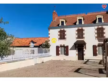 vente maison 5 pièces 115 m² sancoins (18600)