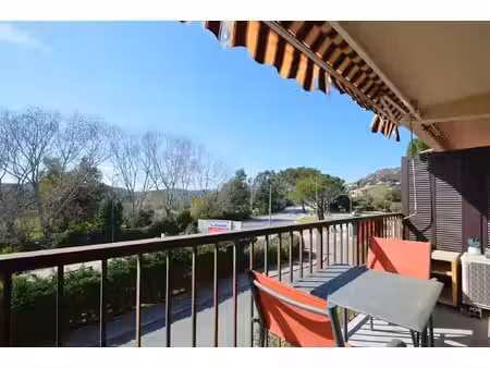 studio a vendre a agay petite vue mer