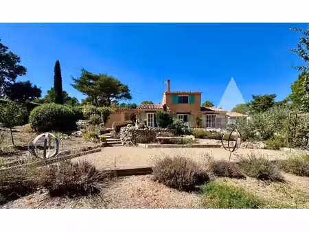 tourtour - domaine de saint-pierre - villa 4 chambres avec piscine et remarquable espace..