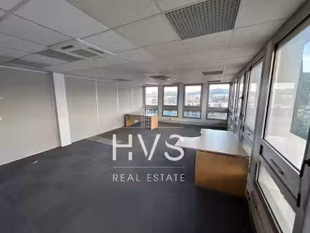 location local professionnel 50m² aix en provence 13290