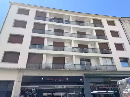 bel appartement boulevard de courtais