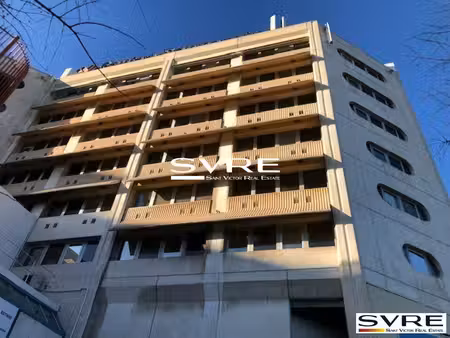 location local professionnel 260m² marseille 8ème