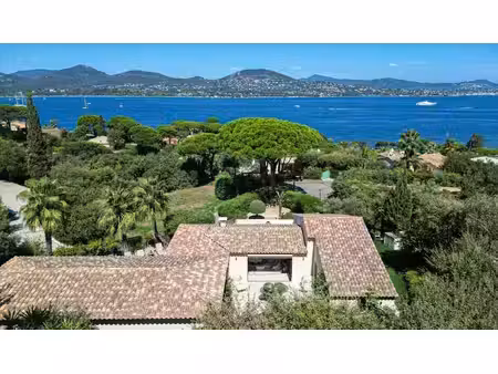saint tropez gassin - villa contemporaine à sinopolis