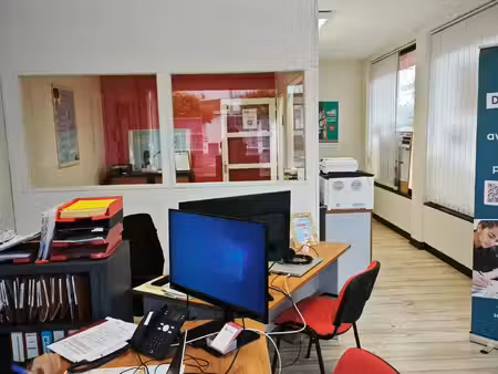 vente commerce 3 pièces 57 m² saint-nazaire (44600)