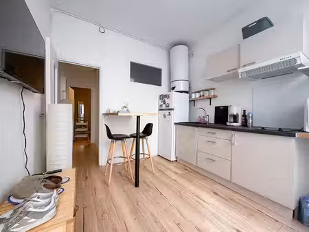 angers hyper-centre - t2 rénové de 25 m² avec entrée indépendante - idéal investisseur ou 
